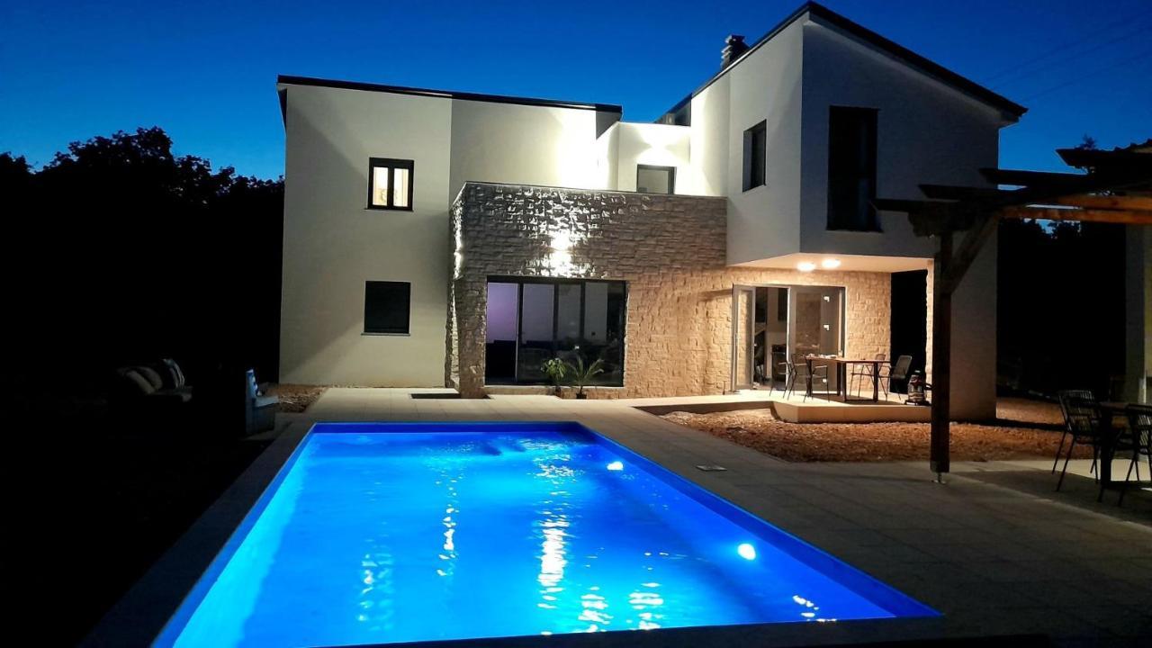 Lazy 8 Villa Garica Екстериор снимка