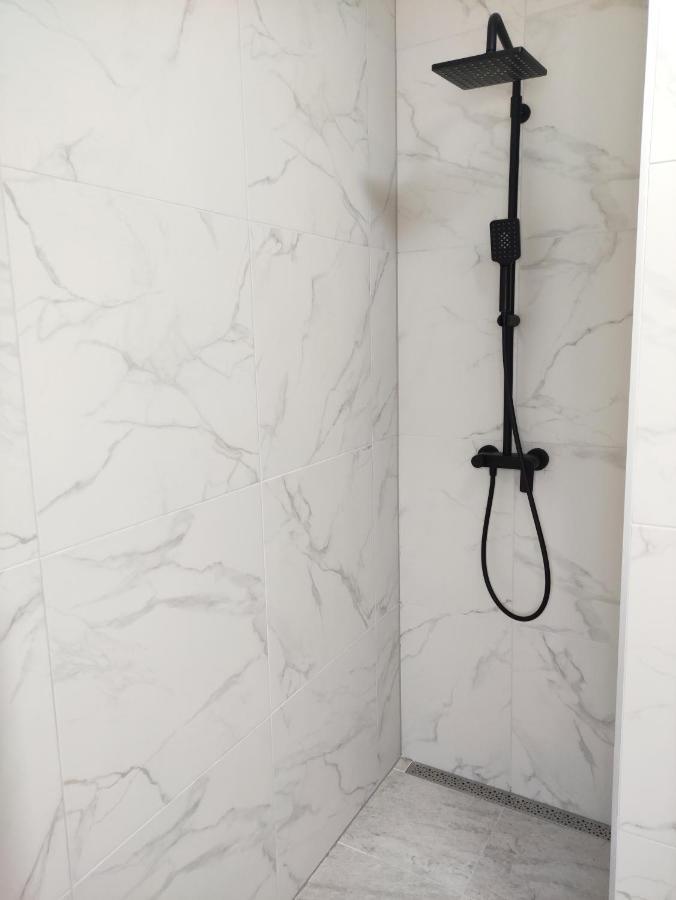 Lazy 8 Villa Garica Екстериор снимка
