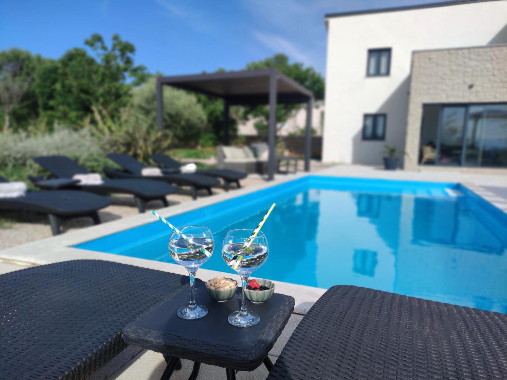 Lazy 8 Villa Garica Екстериор снимка
